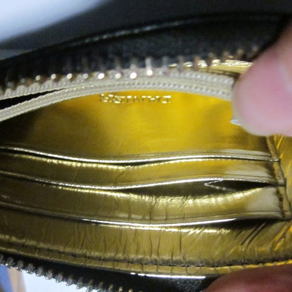 Danier Black Wristlet - Picture 4 of 9